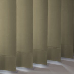 Vertical_Swatch_Polaris_Blacko