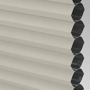 PX73002_HIVE-BLACKOUT-FR-SAND